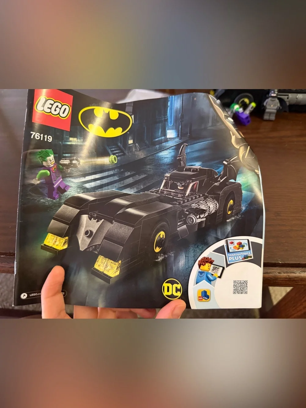 Lego Batman Batmobile Pursuit of The Joker 76119